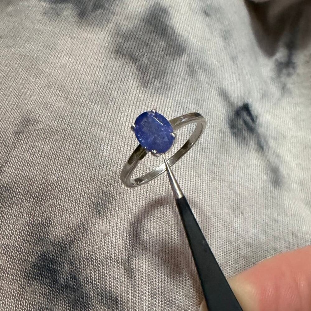Stamped 925 Sterling Silver Natural Tanzanite Ring size 8 - Picture 8 of 10
